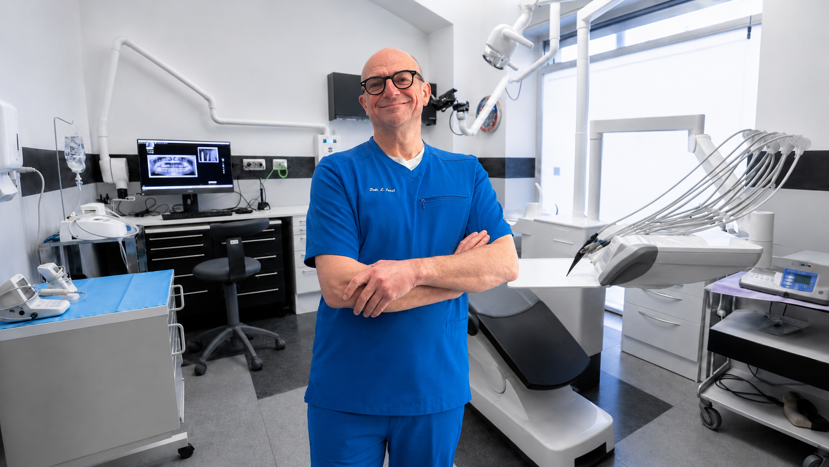 Dott. Luca Leoci nello Studio Dentistico Leoci a Torino